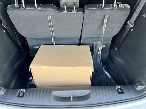 New 2026 Chrysler Voyager LX image 26