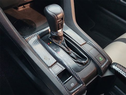 Used 2018 Honda Civic LX image 28