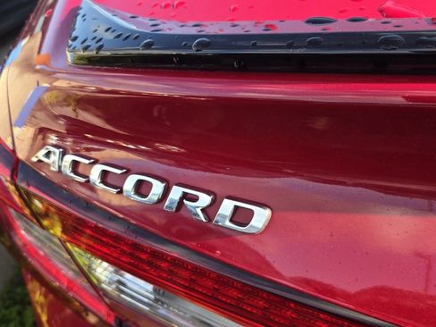 Used 2022 Honda Accord Sport Special Edition image 11