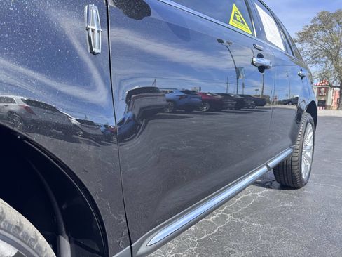 Used 2013 Lincoln MKX Base AWD 4dr SUV image 14