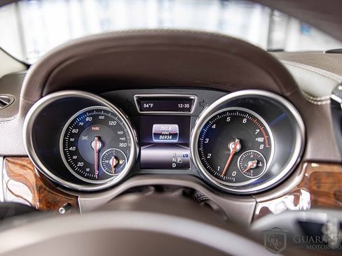 Used 2019 Mercedes-Benz GLS 450 4MATIC w/ Premium 1 Package image 26