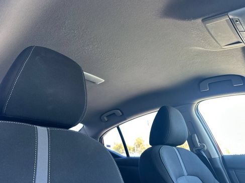 Used 2021 Nissan Sentra SV FWD image 16