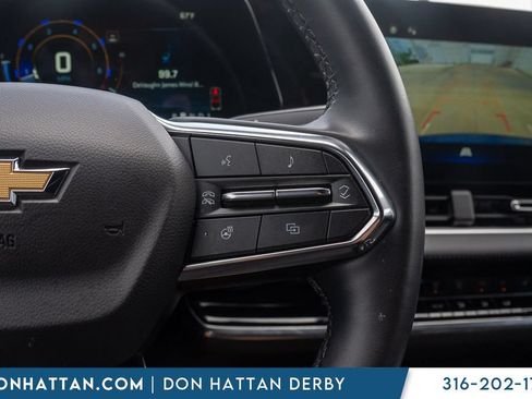 Used 2025 Chevrolet Equinox LT FWD image 13