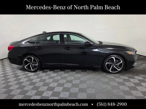 Used 2022 Honda Accord Sport image 7