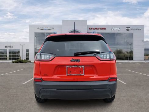 Certified 2021 Jeep Cherokee Latitude Plus FWD image 4
