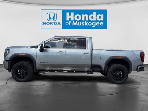 Used 2025 GMC Sierra 2500 Denali w/ Denali Reserve Package AWD/4WD image 8