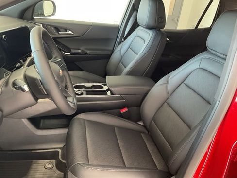 New 2026 Chevrolet Equinox LT image 12