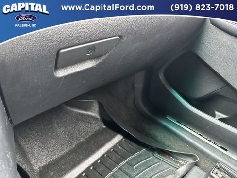 Used 2016 Ford Explorer Sport AWD/4WD image 27