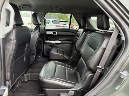 Certified 2023 Ford Explorer XLT w/ Equipment Group 202A AWD/4WD image 14