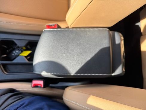 Certified 2024 Volkswagen Tiguan SE w/ Panoramic Sunroof Package image 28