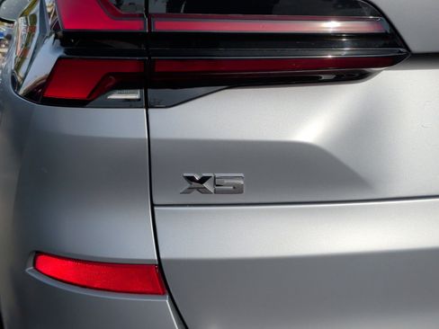 Certified 2025 BMW X5 M60i image 12