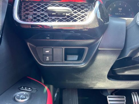 Used 2025 Acura ADX A-Spec image 16