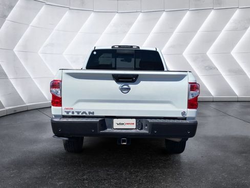 Used 2021 Nissan Titan S w/ Accessory Utility Package RWD image 4