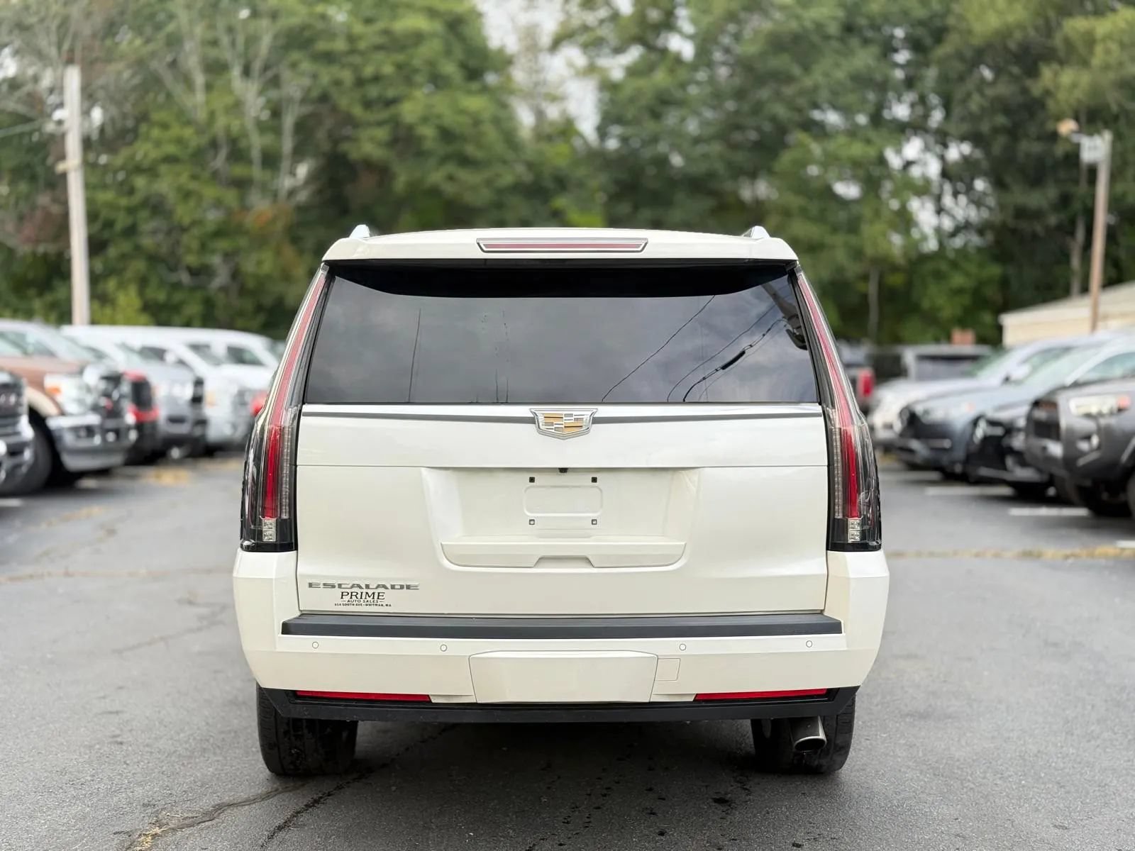 Used 2015 Cadillac Escalade ESV Premium AWD/4WD image 7