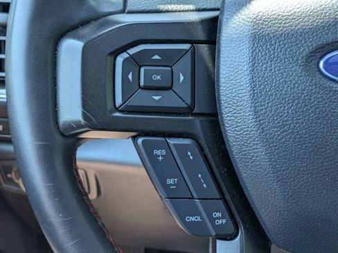 Used 2020 Ford Expedition Limited w/ Equipment Group 303A AWD/4WD image 17