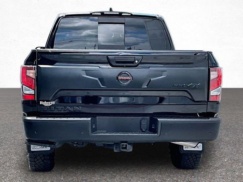 Used 2022 Nissan Titan PRO-4X w/ Pro-4x Utility Package AWD/4WD image 6