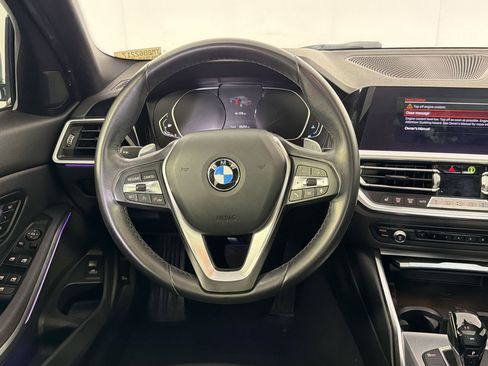 Used 2021 BMW 330i Sedan w/ Convenience Package RWD image 18