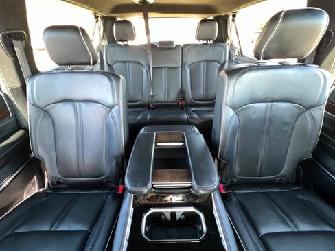 Used 2023 Jeep Grand Wagoneer L Series II image 26