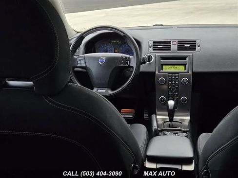 Used 2011 Volvo C30 T5 R-Design image 19