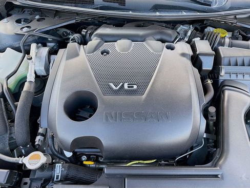 Used 2023 Nissan Maxima Platinum w/ Sport Mat Group image 32