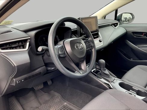 Used 2026 Toyota Corolla LE FWD image 17