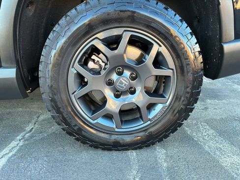 Used 2024 Honda Pilot TrailSport image 14