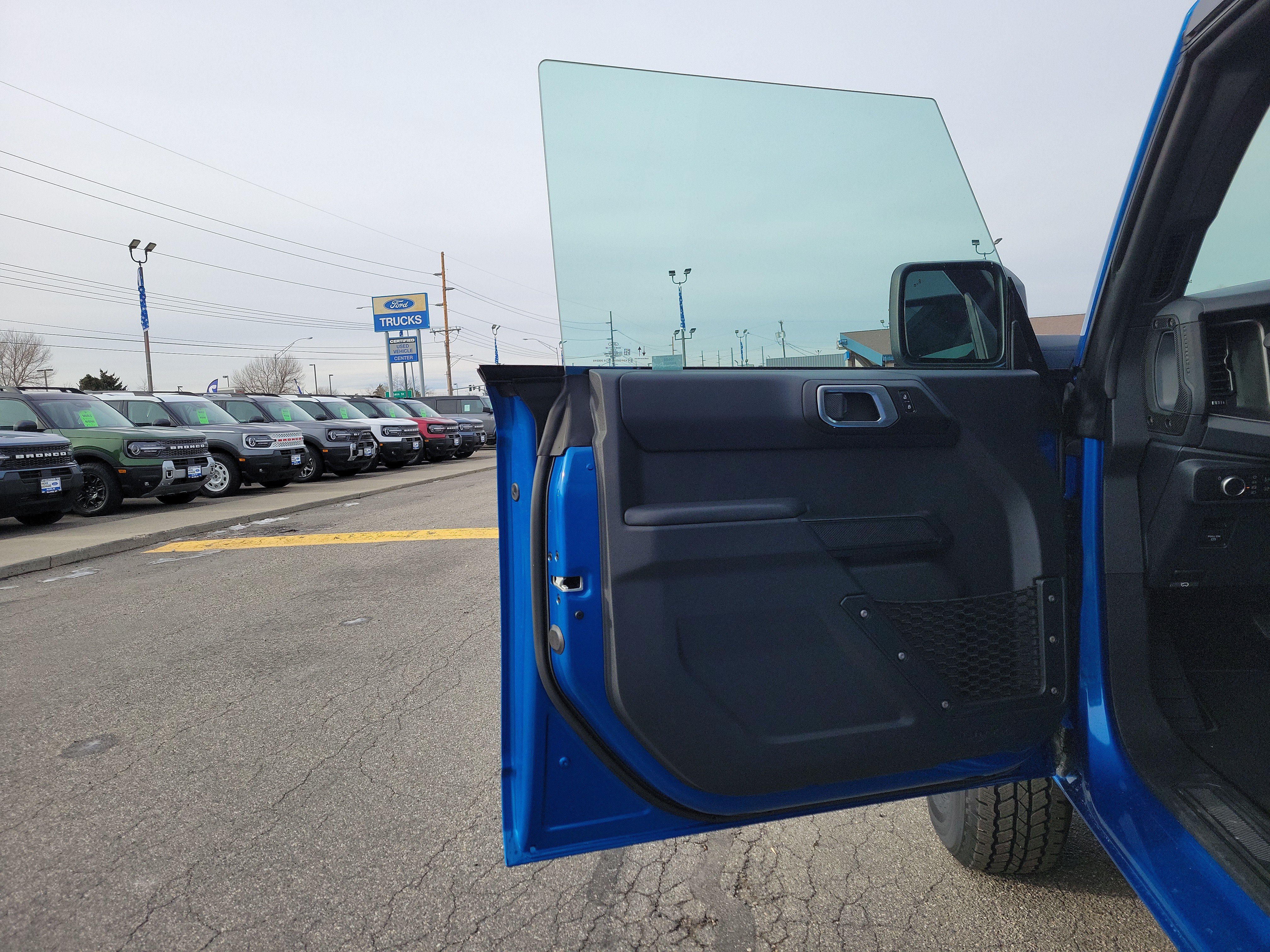 Used 2025 Ford Bronco Big Bend AWD/4WD image 15