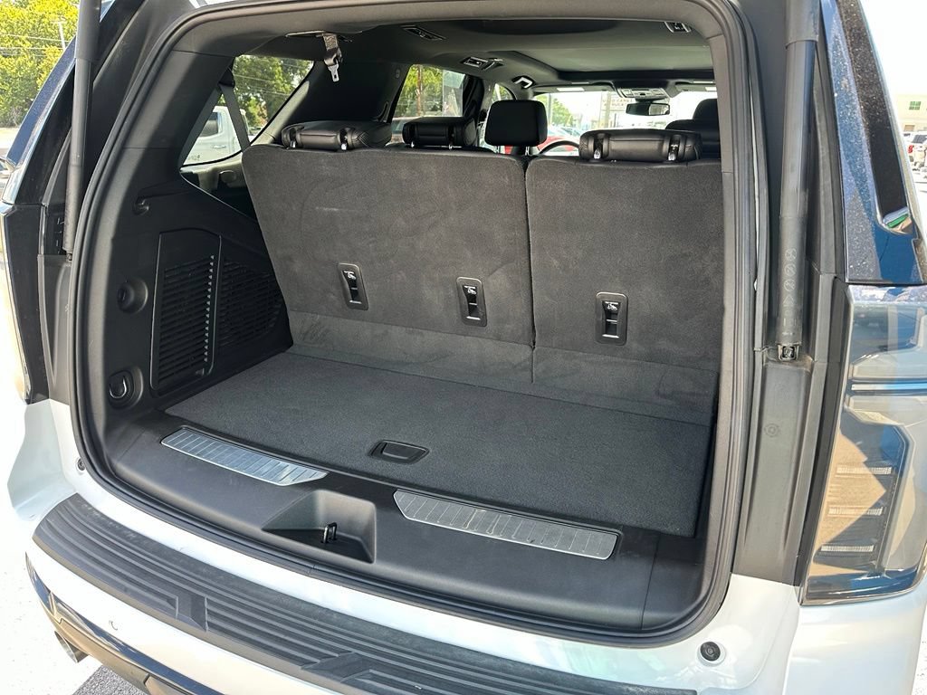 Used 2025 Chevrolet Tahoe RST w/ Comfort Package RWD image 25