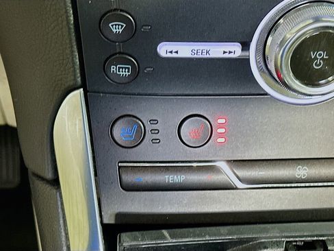 Used 2019 Ford Edge Titanium w/ Equipment Group 301A FWD image 20