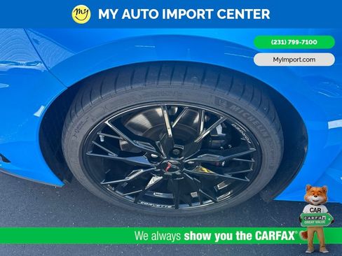Used 2023 Chevrolet Corvette Stingray Preferred Conv w/ Z51 Performance Package RWD image 17