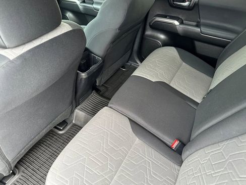 Used 2023 Toyota Tacoma TRD Off-Road w/ Technology Package image 12