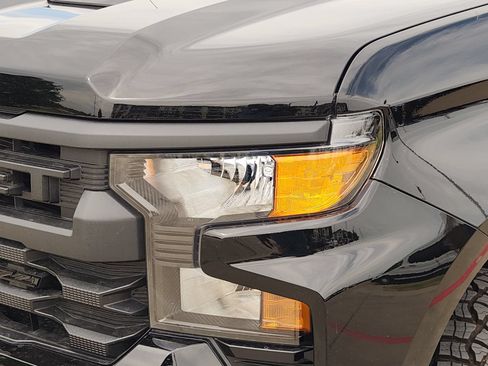 New 2026 Chevrolet Silverado 1500 Custom Trail Boss w/ LPO, Dark Essentials Package AWD/4WD image 11