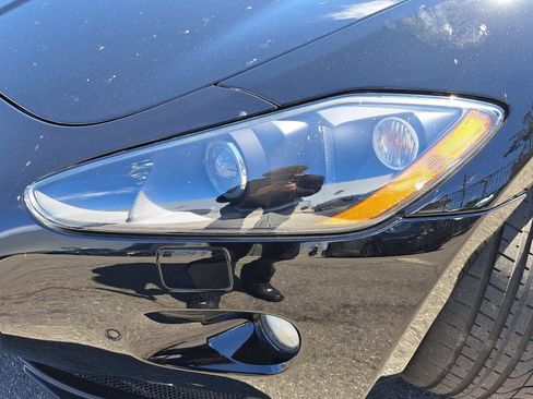 Used 2012 Maserati GranTurismo S RWD image 33