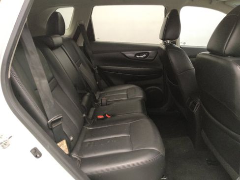 Used 2016 Nissan Rogue SL image 19