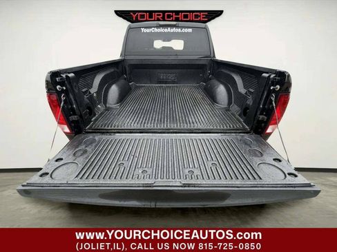 Used 2016 RAM 1500 Express AWD/4WD image 6