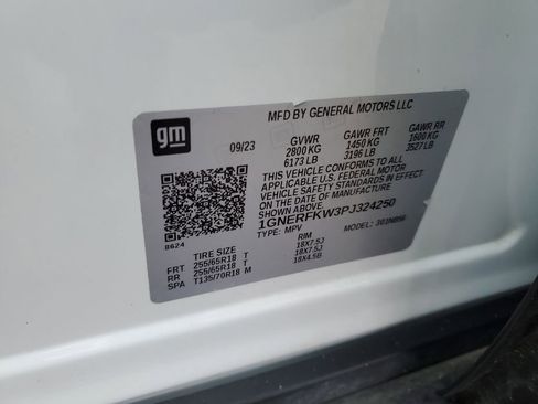 Used 2023 Chevrolet Traverse LS w/ Safety Package image 35