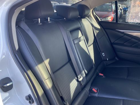 Used 2018 INFINITI Q50 Sport w/ Cargo Package (L95) RWD image 30