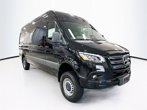New 2026 Mercedes-Benz Sprinter 2500 image 1