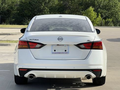 Certified 2025 Nissan Altima 2.5 SL FWD image 4