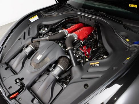 Certified 2021 Ferrari Roma image 87