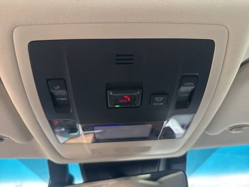 Certified 2024 Lexus ES 350 w/ Premium Package image 28