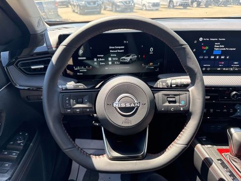 New 2026 Nissan Kicks SR w/ SR Premium Package AWD/4WD image 16