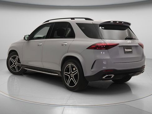 New 2026 Mercedes-Benz GLE 450 4MATIC image 2
