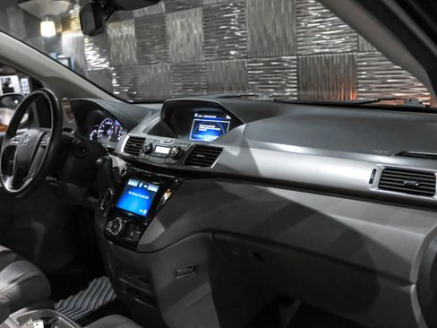 Used 2016 Honda Odyssey EX-L image 14