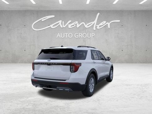 New 2026 Ford Explorer Active w/ Active Comfort Package RWD image 9