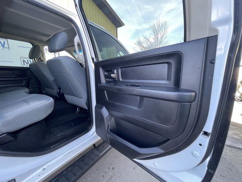 Used 2017 RAM 2500 Tradesman w/ Popular Equipment Group image 7