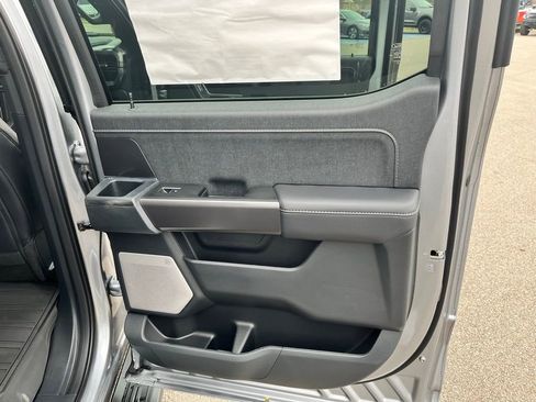 New 2026 Ford F150 Lariat w/ Equipment Group 502A High image 9