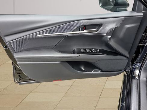 Used 2026 Toyota Camry SE image 20