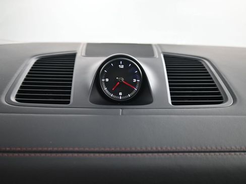 Certified 2023 Porsche Cayenne S image 23