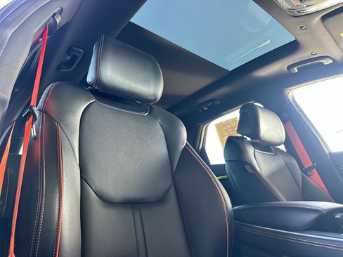 Used 2026 Genesis GV70 3.5T Sport Advanced image 18